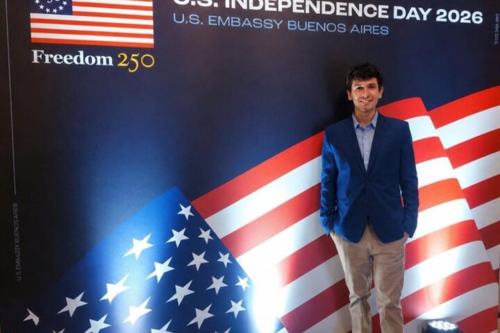 Docente de la UNaF participó de un evento en la embajada norteamericana